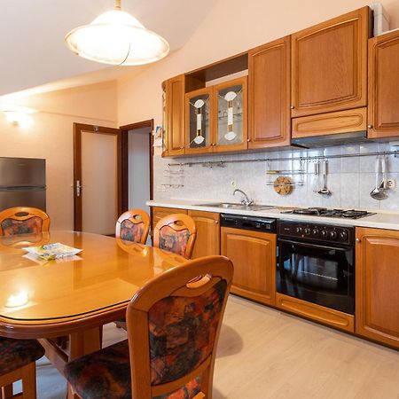 Apartments & Rooms Konoba Tomic Gornji Humac Rom bilde