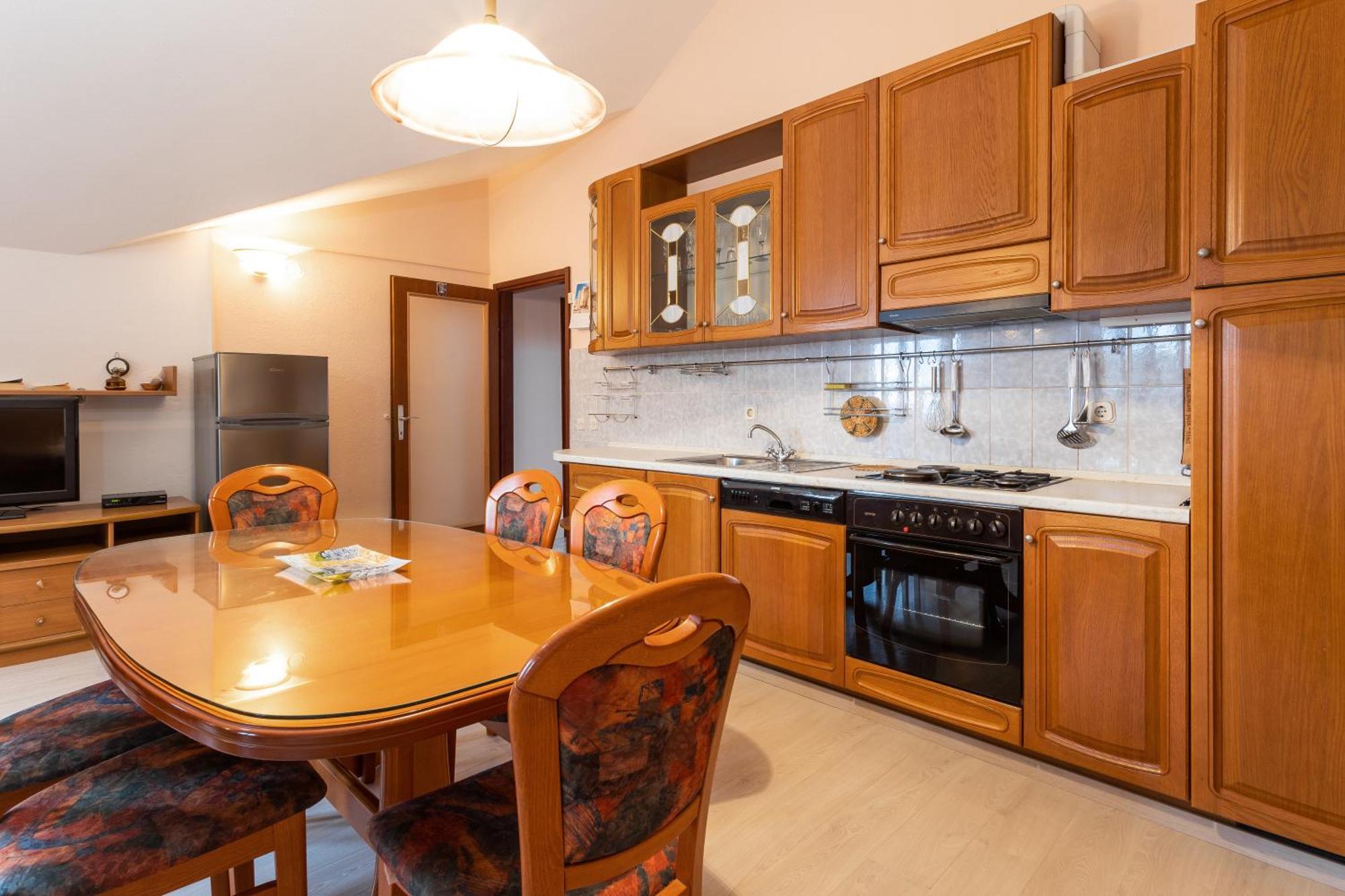 Apartments & Rooms Konoba Tomic Gornji Humac Rom bilde