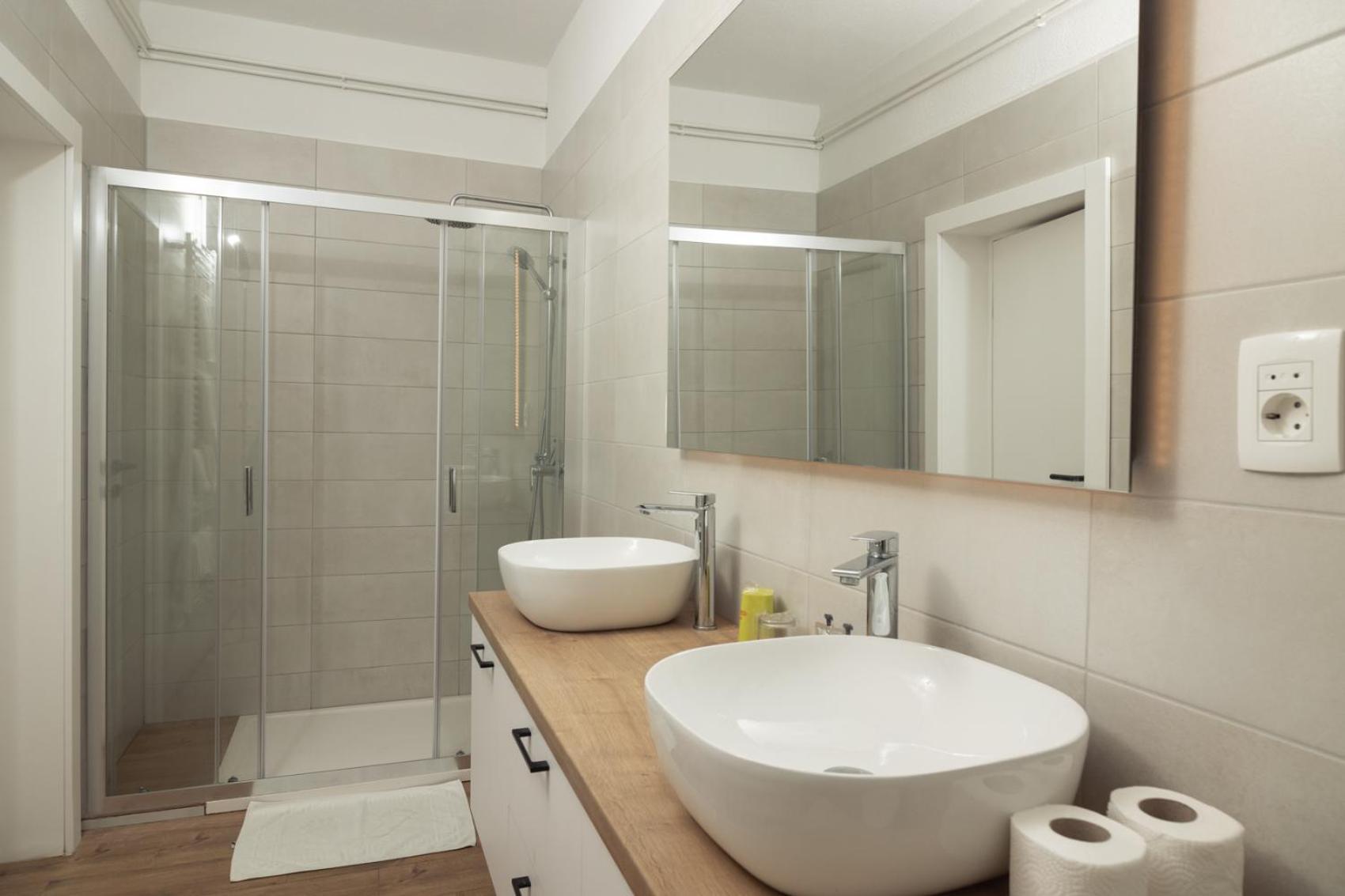 Apartments & Rooms Konoba Tomic Gornji Humac Rom bilde
